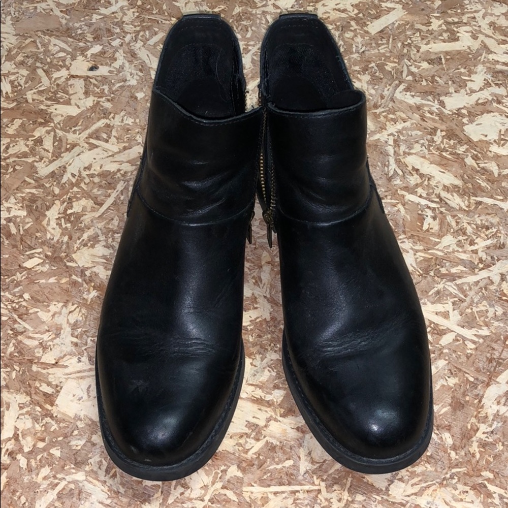 Women’s Timberland Leather Booties